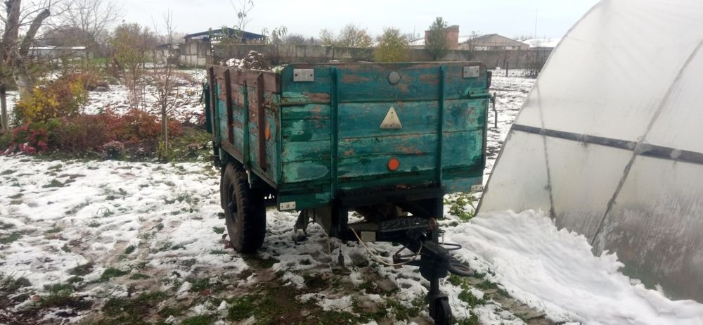 Причіп тракторний