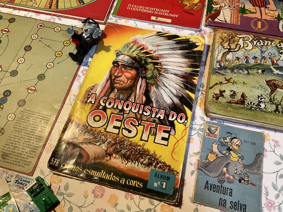 Lote de diversos artigos vintage