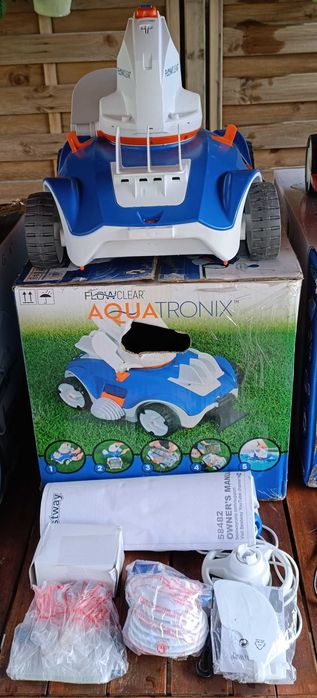 Robot do czyszczenia basenu Flowclear Aquatronix, 58482 kokido