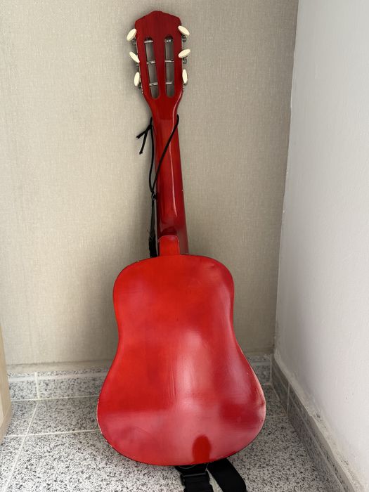 Guitarra acustica para criança