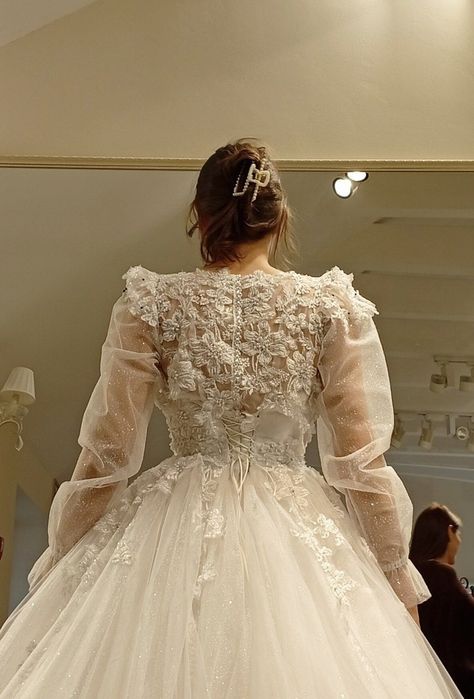 Весільна сукня біла, пишна + фата + кільце пишності 5 | 12 000 грн