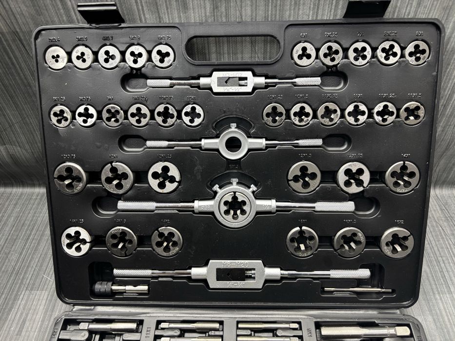 Набір мітчиків та плашок метричний 110 предметів M2 - M18