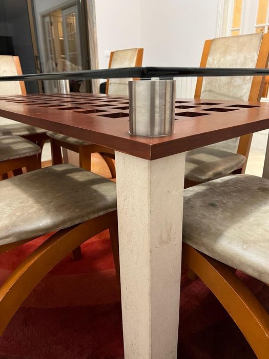 Mesa de jantar em madeira e vidro + 6 cadeiras