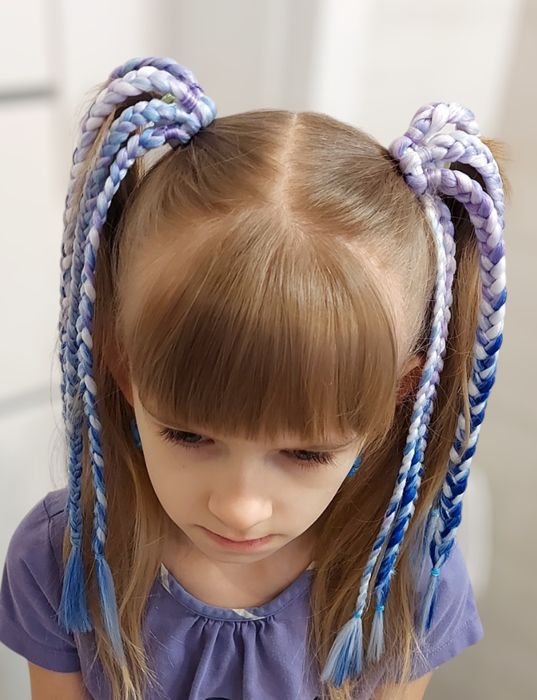 Zestaw dwóch gumek ozdobnych na kitki/koczek.