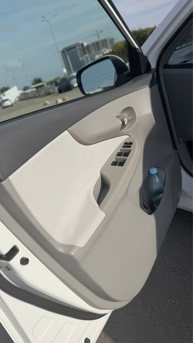 Продам авто Toyota Corolla