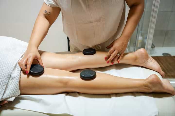 Massagens e depilação Studio na Baixa.