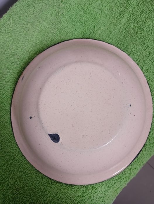 Miska  mała emaliowana