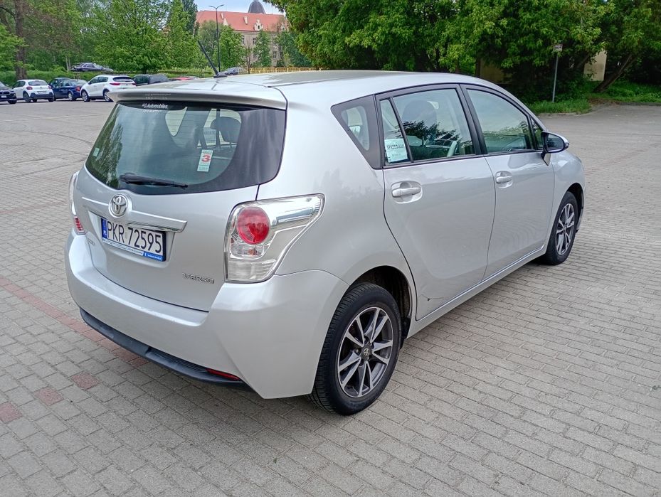 Toyota verso 2.0 d d4d