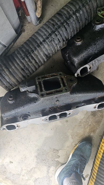 Colector escape Mercruiser / Volvo Penta