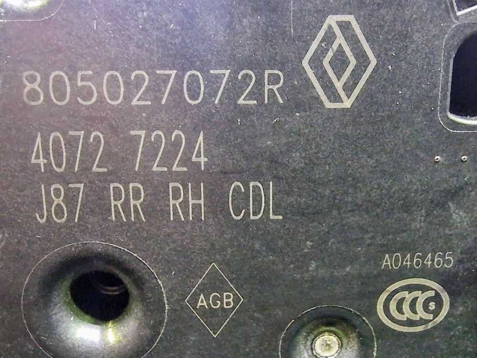 Fechadura / Fecho Porta Trás Direito 805027072R - RENAULT CAPTUR I