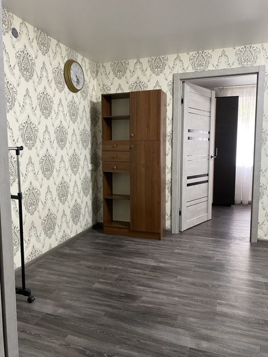 Сдаю в аренду по добово 2-кімнатну квартиру