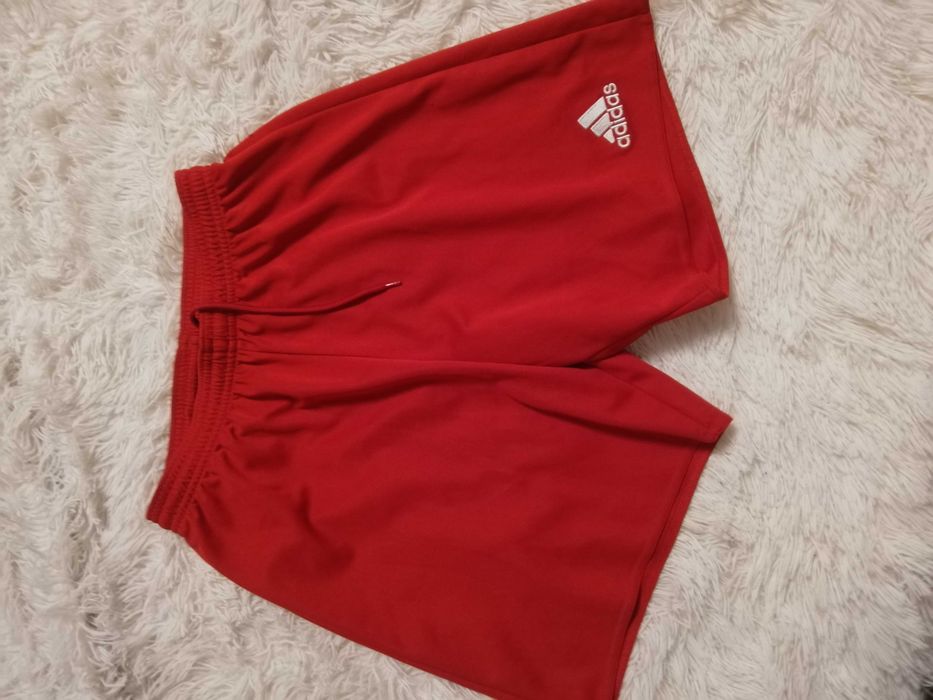 spodenki Adidas S 36 czerwone spodenki Adidas s 36