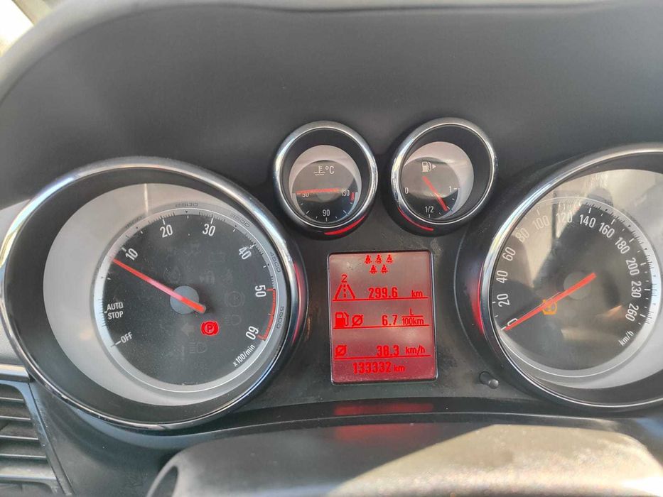 Opel Zafira - venda particular. Km reais.