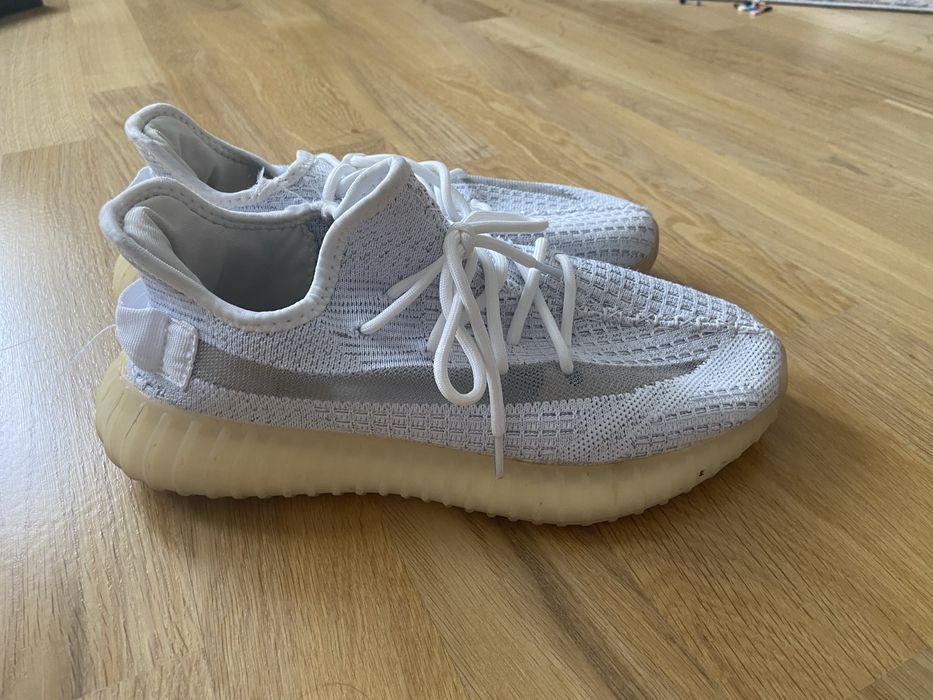 Кросівки adidas yeezy