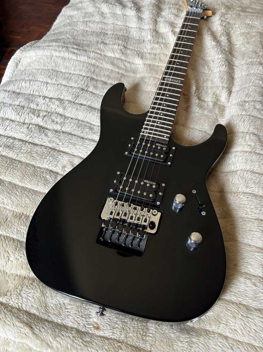 Guitarra Elétrica - ESP LTD M-50 FR c/ Gig Bag