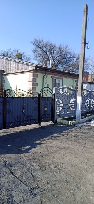 Продаж будинків в селі