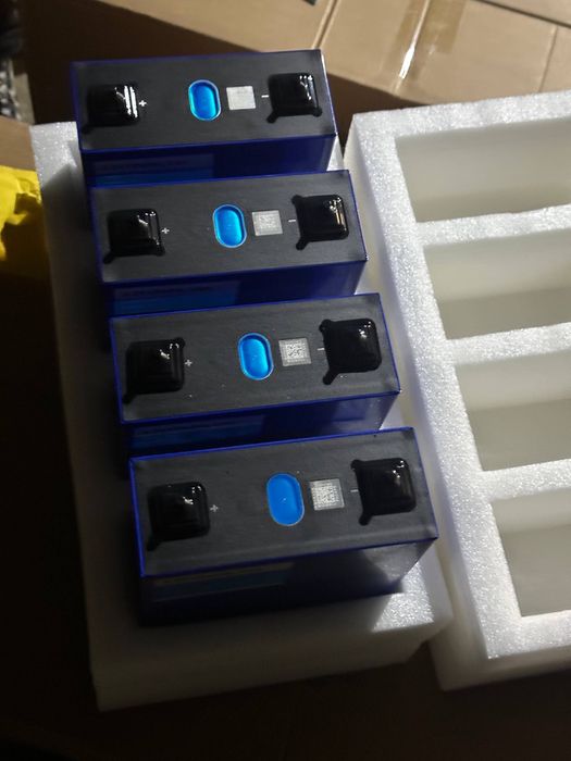 Акумуляторні комірки EVE LiFePO4 3.2V 314Ah