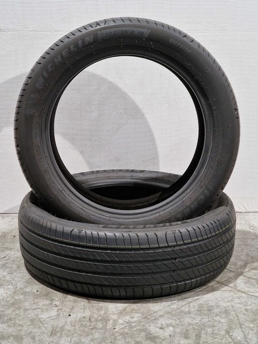 [Como Novos] 2 Pneus 205/55R19 MICHELIN
