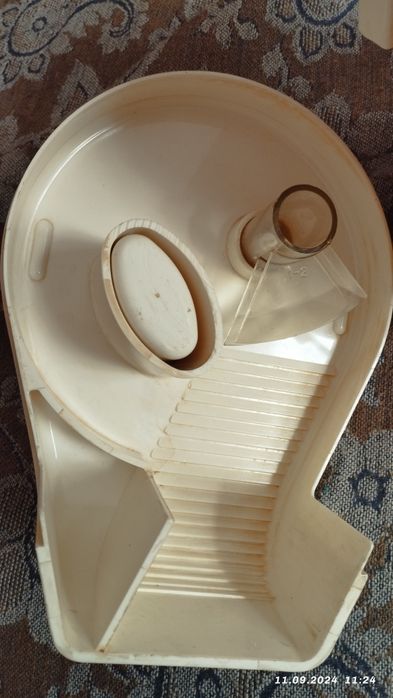 Соковыжималка Нектар.