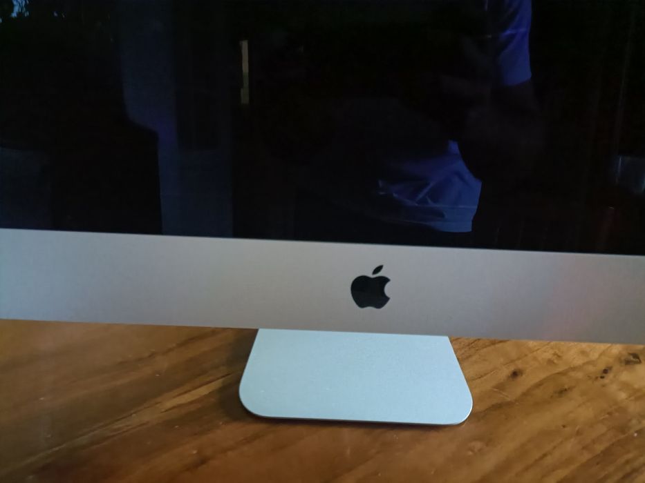 APPLE iMac 21,5'' i5 8GB SSD 1TB