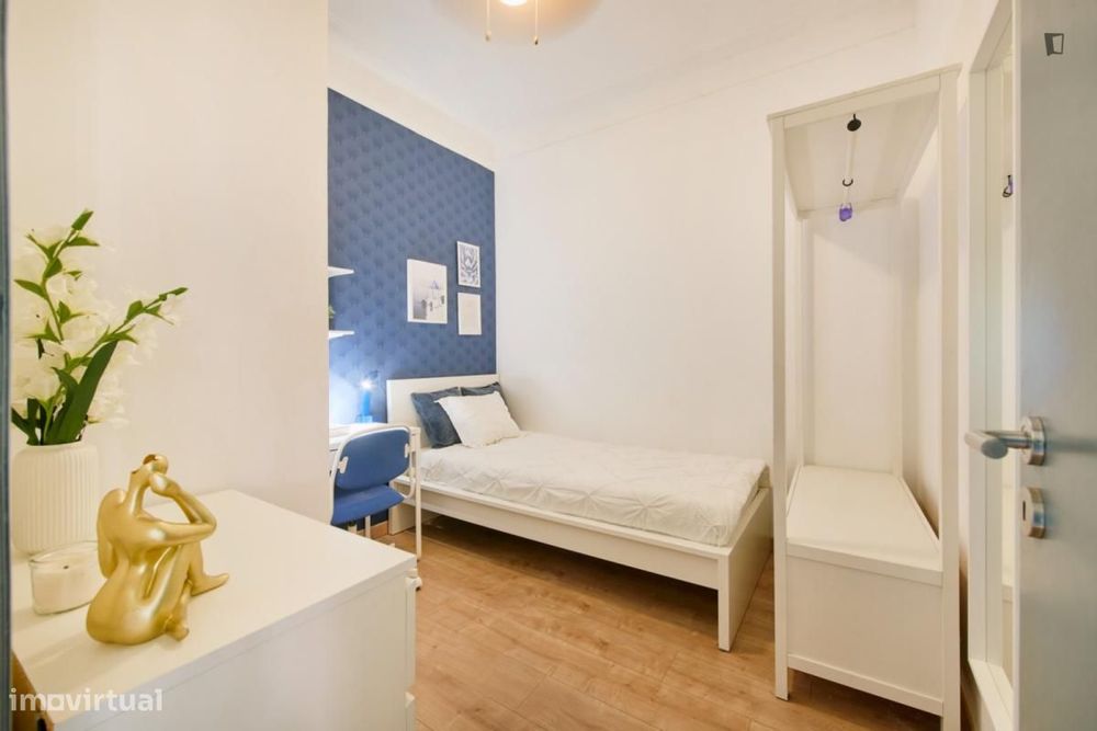 Quarto - localizado em Alameda Lisbon