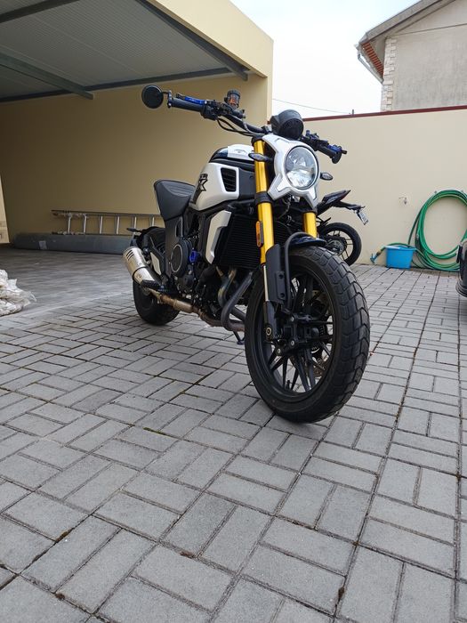 CFmoto 700 clx Heritage