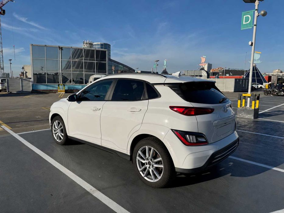 TVDE Porto - Gaia | Hyundai Kauai 64kWh | Autonomia 450km – 300€/Semana