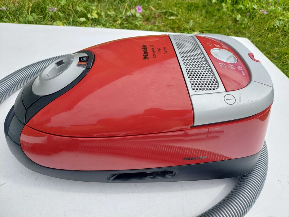 Odkurzacz miele c2 complete tango jednoroczny