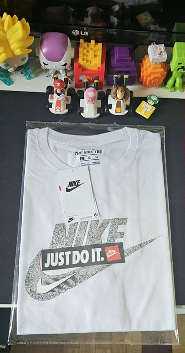 T-shirt's Nike XL e L