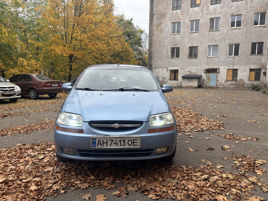 Chevrolet Aveo 1.5 газ /бенз в хорошем состоянии