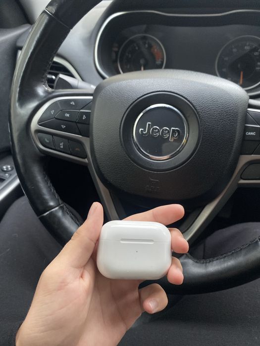 Наушники AirPods Pro