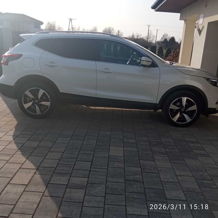 Nissan  qashqai 1.6 Dig-T  163 KM - tekna  panorama