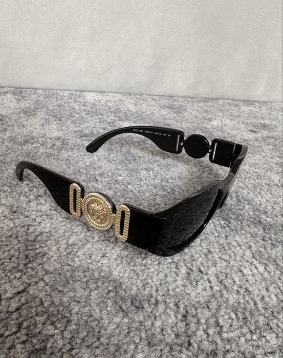 okulary versace