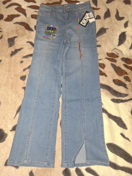 Джинси DKNY р. 147-152