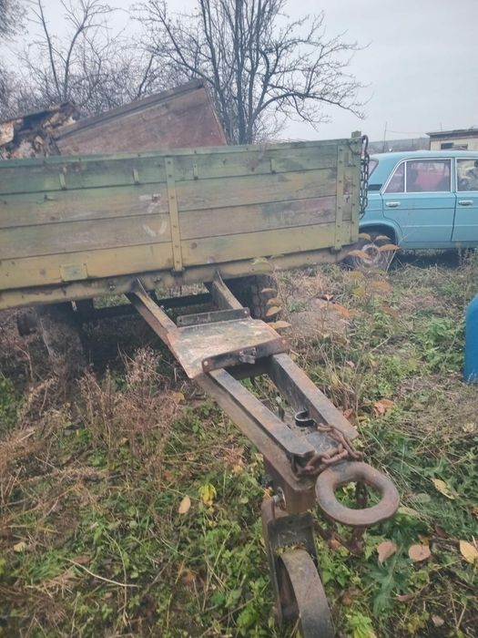 Прицеп  одноосний  вантажний