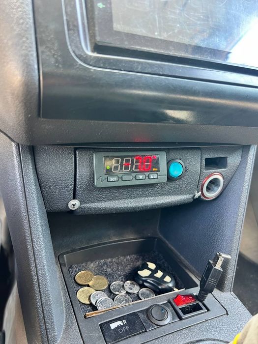 Продам VW caddy холодильник