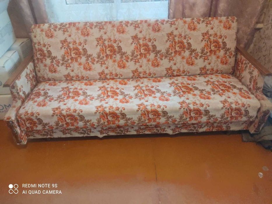 Продам кровать, шкаф, диван,кресла
