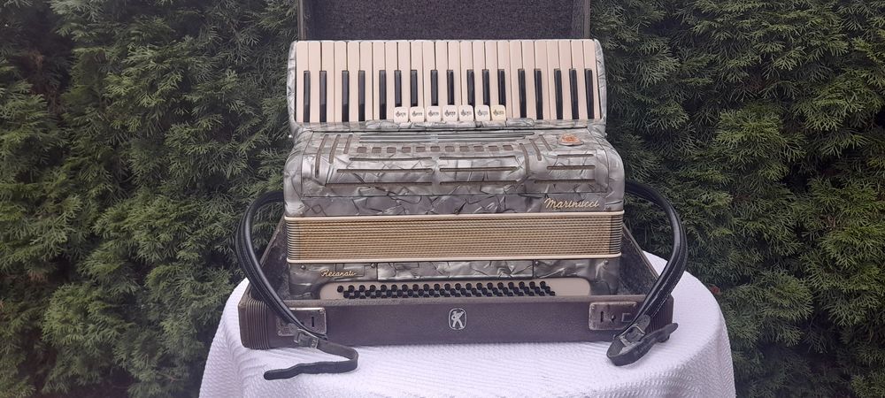 Akordeon Marinucci Musette 120 basów 4 chóry