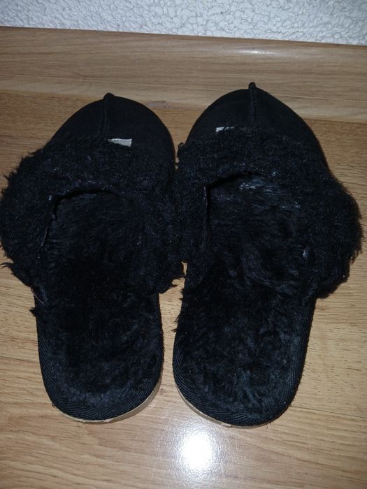 Тапки -мокасіниUGG фірмові 36р