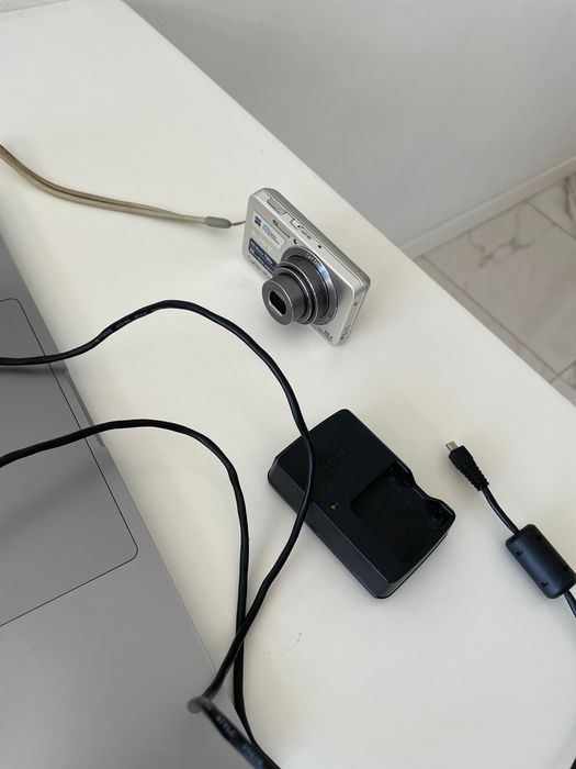 Sony Cyber-shot (DSC-W630)