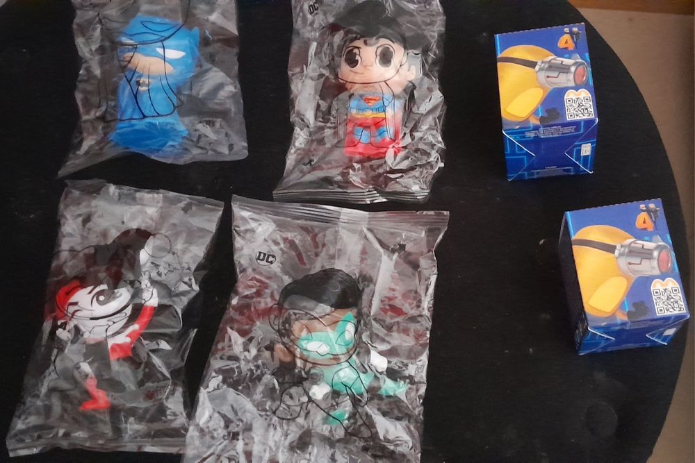 Happy Meal e BK brindes