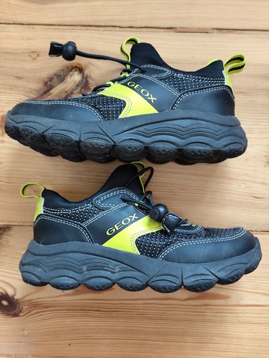 Buty Geox dziecięce chłopięce sportowe sneakersy J Spheritt B. B