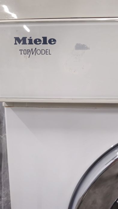 Maquina de lavar roupa Miele Top Model