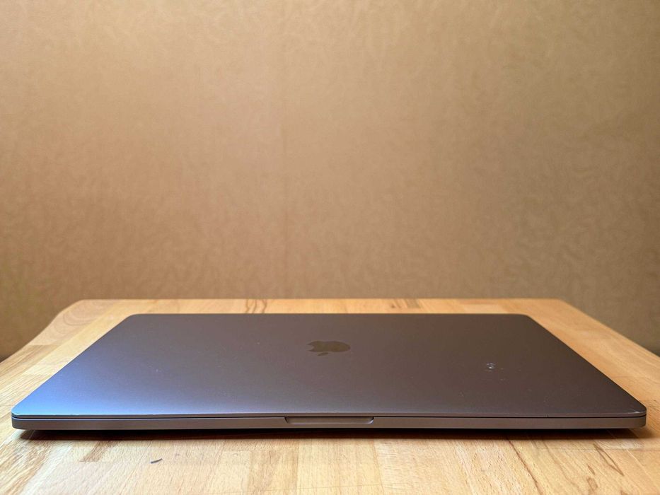 MacBook Pro 16 i9 2019 32 500 gb