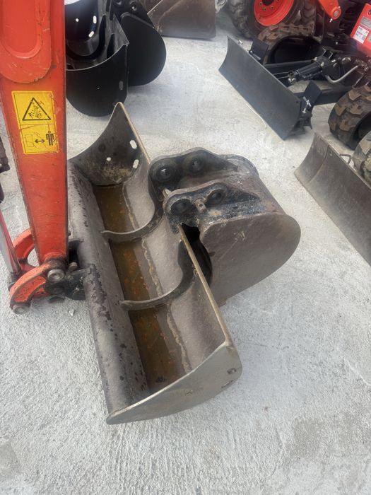 Mini escavadora Kubota U-17 (usada)