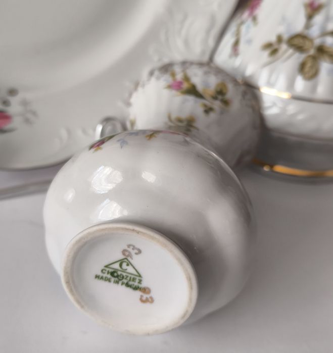 Wazon Róże Iwona Chodzież piękna stara porcelana