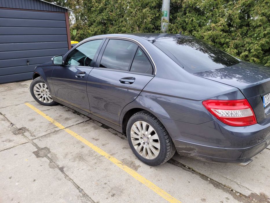 Mercedes-Benz w204 c klasa