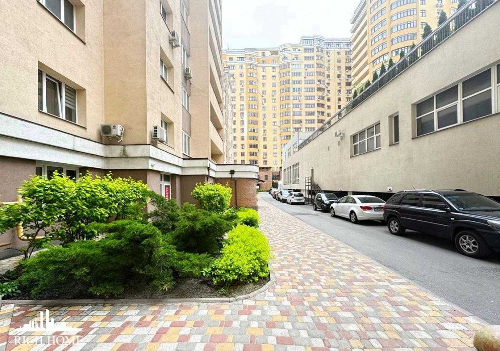 ЖК Авіа Квартал. Продаж видової квартири з ремонтом!Вигідна пропозиція