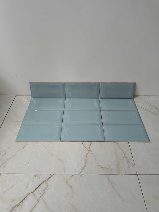 Hiszpańska płytka ścienna w stylu metro 10x20 cm - 8 m2