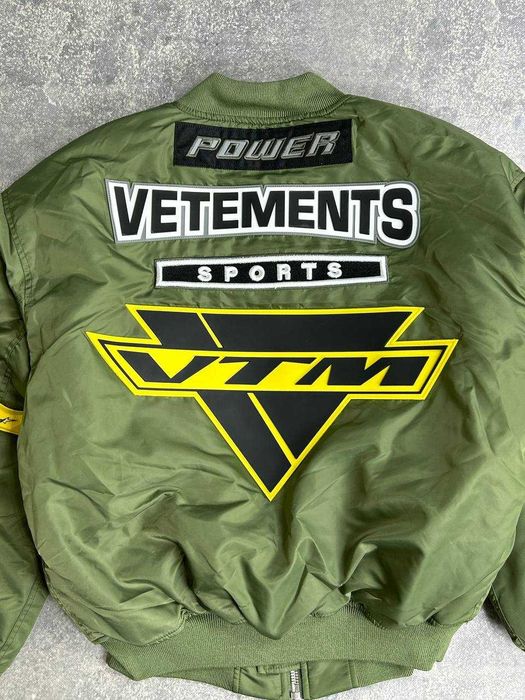 Бомбер Vetements Alpha Industries Edition курточка Green Bomber куртка